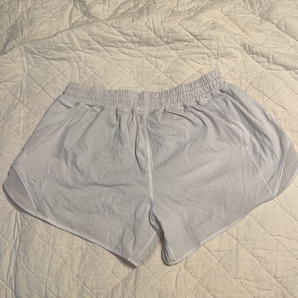 Lululemon White Hotty Hot Shorts - Picture 3 of 6